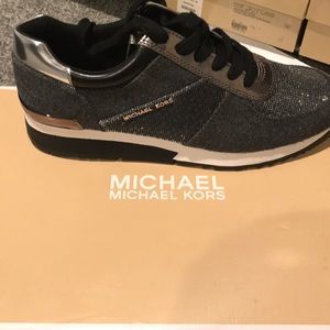 Michael Kors Allie Trainer Sneakers NEVER USED💃🏻